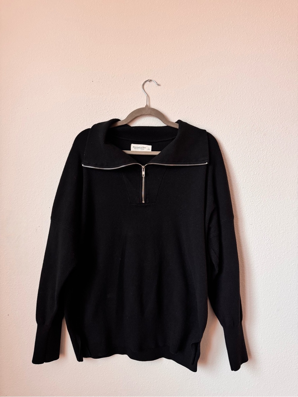 Abercrombie Soft A&F Black Quarter Zip Pullover Oversized S/M
